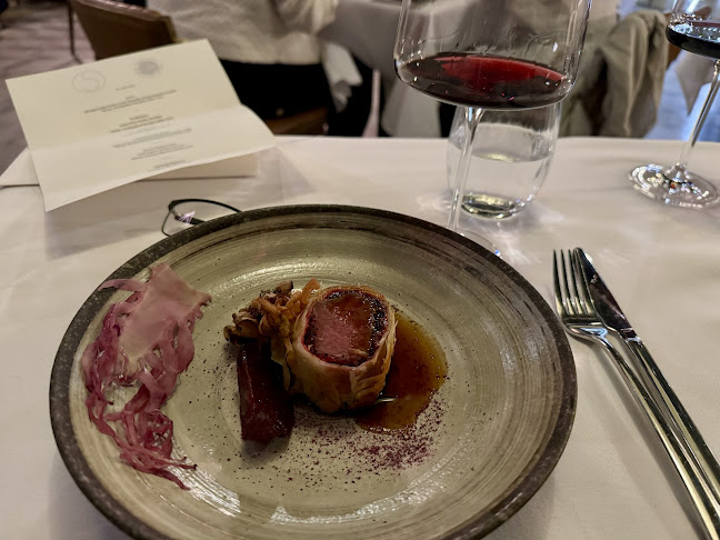 Comentarii opinii despre Salon