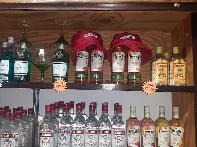 Comentarii opinii despre Polly Shortts Liquors