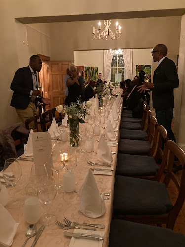 Opinii despre Auslese în Cape Town - Hospitality and gastronomy