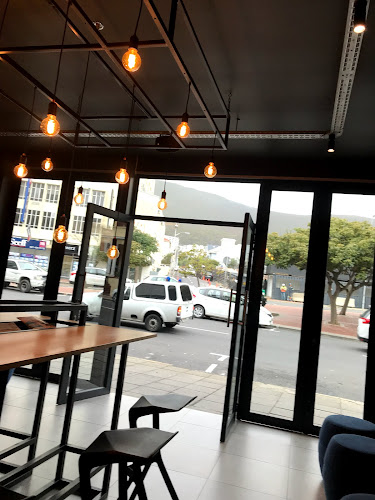 Opinii despre Seattle Coffee Company Regent Road în Cape Town - Hospitality and gastronomy