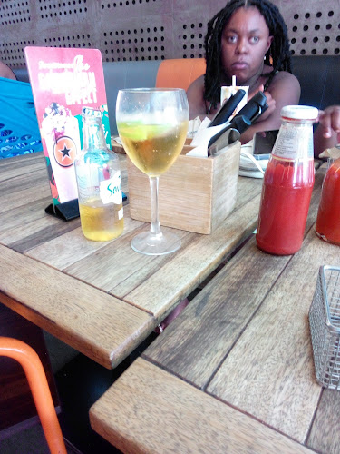 Opinii despre RocoMamas Menlyn în Pretoria - Hospitality and gastronomy