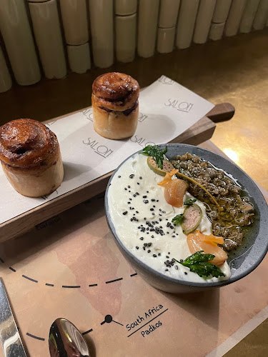 Comentarii opinii despre Salon