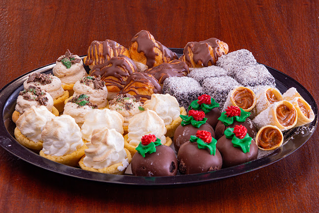 Comentarii opinii despre HOMADE BAKERY