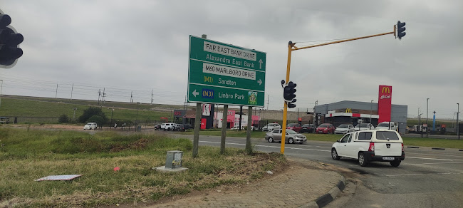 Comentarii opinii despre McDonald's Marlboro Gardens