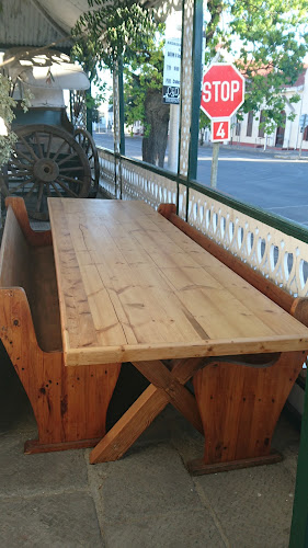 R61, Graaff-Reinet, 6280