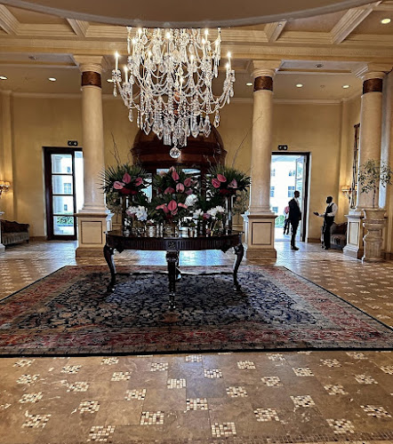 Medeo Restaurant at The Palazzo - Hospitality and gastronomy