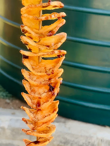 Hantle Monate Food Court