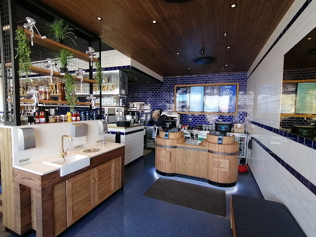 Ribs & Burgers Harvest Place - Kempton Park