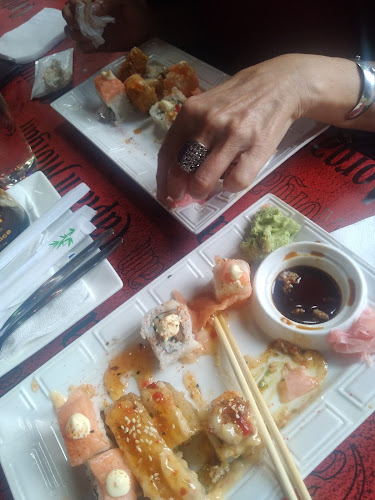 Tsunami Beach Bar - Hospitality and gastronomy