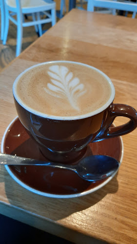 Bootlegger XS Salt River Halaal - Cape Town