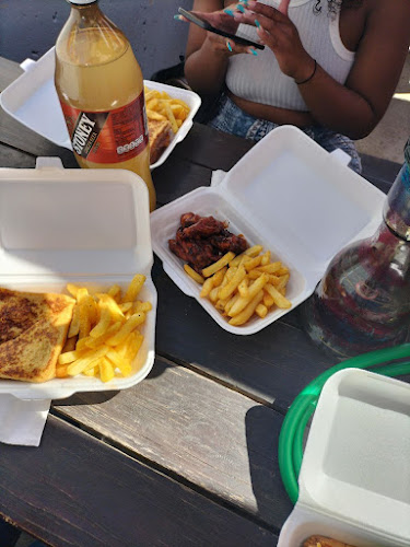 Comentarii opinii despre Woodsandwings