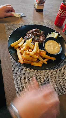 47 Buffelsdoorn Rd, Wilkoppies, Klerksdorp, 2571