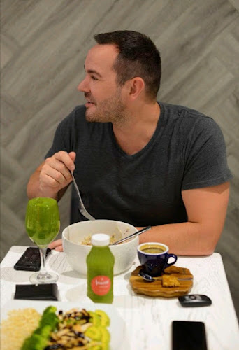 Nouriti Health Cafè - Hospitality and gastronomy