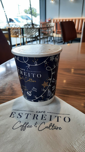 Cafe Estreito Harvest Place