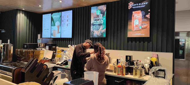 Opinii despre Starbucks Rondebosch în Cape Town - Hospitality and gastronomy