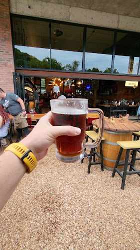 Comentarii opinii despre Tiger's Milk Moffett on Main