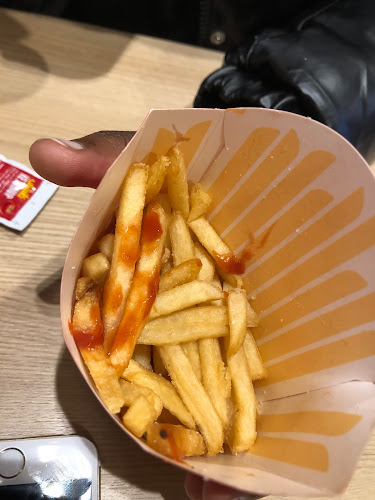 McDonald's Cavendish Square - Hospitality and gastronomy