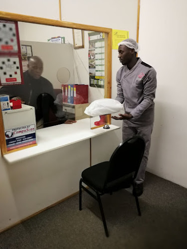 Opinii despre Hlophe Butchery Victoria în Pietermaritzburg - Hospitality and gastronomy