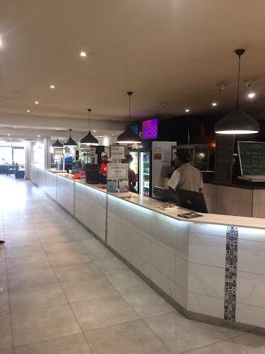 Purple Burgers - Hospitality and gastronomy