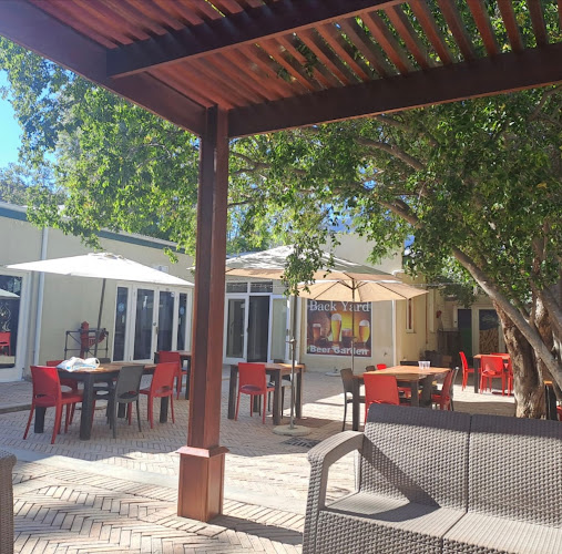 Opinii despre Backyard Beer Garden în Graaff-Reinet - Hospitality and gastronomy