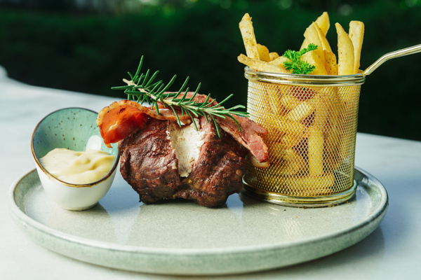 The Ivory Eatery - Hospitality and gastronomy