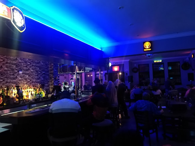 Comentarii opinii despre The HideOut 360 Pub