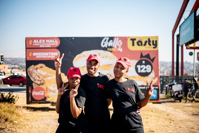 Opinii despre Tasty Gallos Pinetown - Halaal în Durban - Hospitality and gastronomy