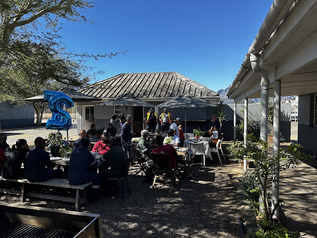 Opinii despre #BeHuman Kraggies CC and Berg River Park Coffee shop în Paarl - Hospitality and gastronomy