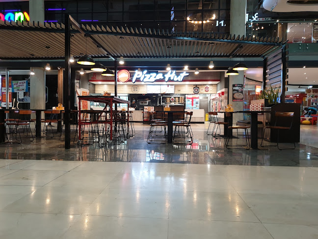 Pizza Hut Fourways Mall