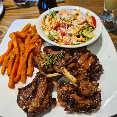 District Cafe - Hospitality and gastronomy