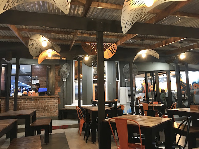 RocoMamas Florida Road - Halaal