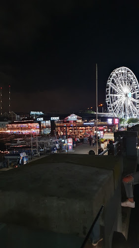 Gibson's - Hospitality and gastronomy