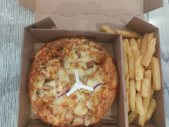 Menlyn Food Court - Pretoria