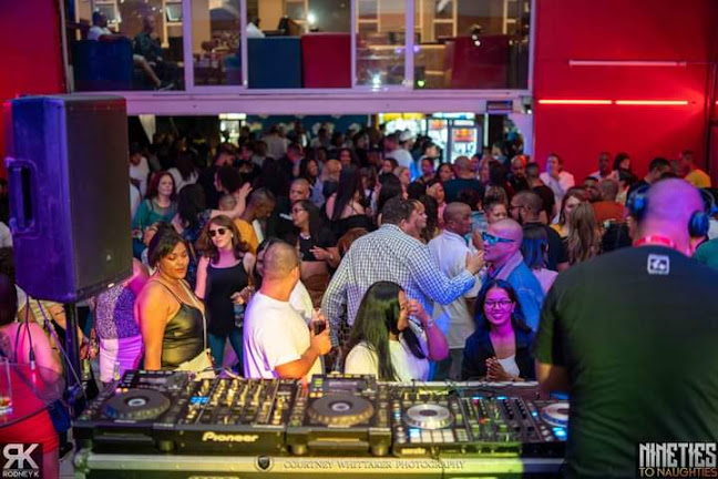 Opinii despre The VIP Lounge Dockside în Gqeberha - Hospitality and gastronomy