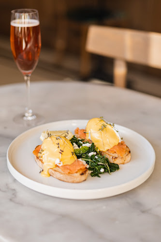 Opinii despre Ya-Ya Cafe în Cape Town - Hospitality and gastronomy