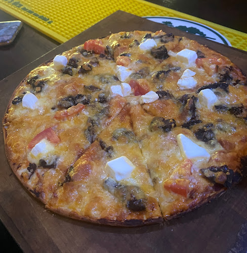 Opinii despre The Village Bar & Grill - Margate în Margate - Hospitality and gastronomy