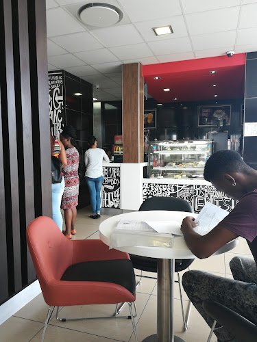 Comentarii opinii despre McDonald's East London Vincent Drive-Thru