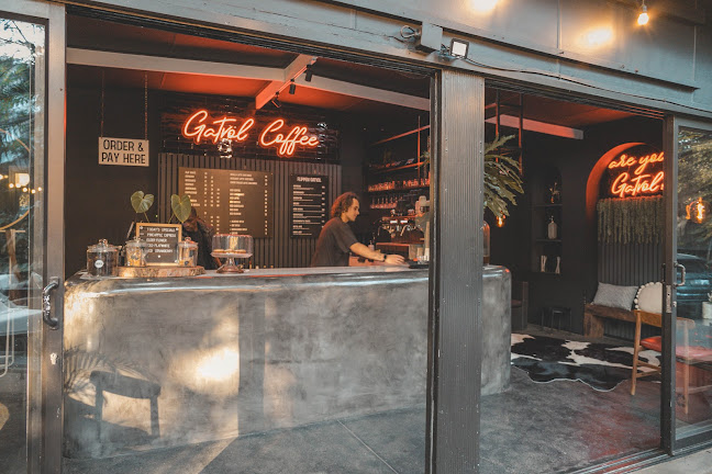 Comentarii opinii despre Neighbourhood Cafe & bar