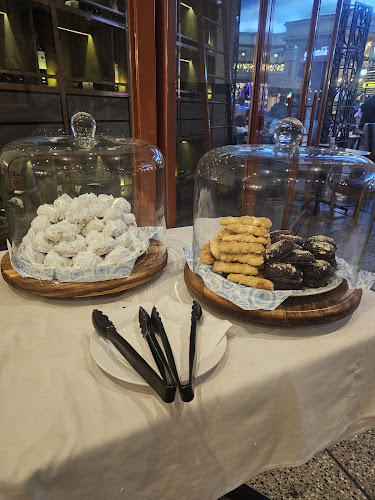 Platia Restaurant - Hospitality and gastronomy