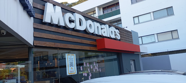 Opinii despre McDonald's Stellenbosch Drive-Thru în Stellenbosch - Hospitality and gastronomy