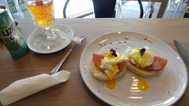 Cafe Frenchie - Hospitality and gastronomy