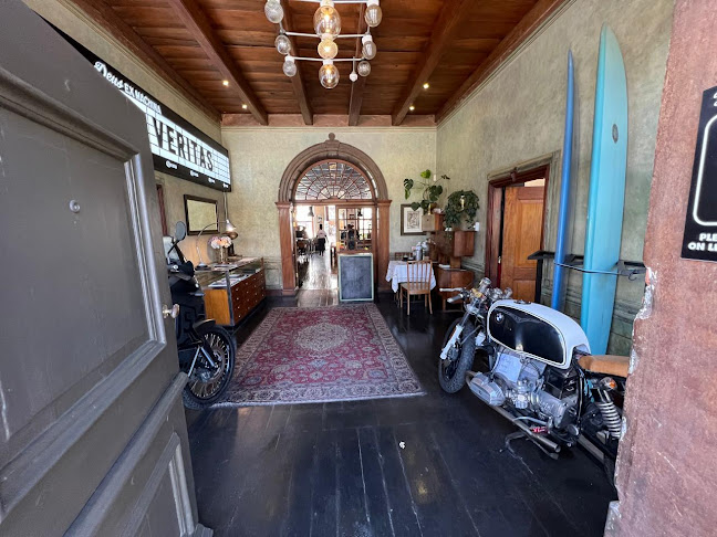 Deus Ex Machina - Kloof Street - Hospitality and gastronomy