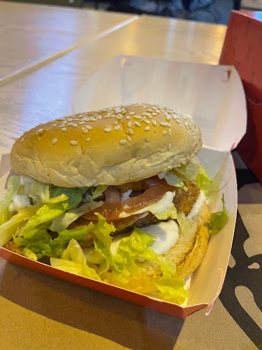 KFC Montecasino - Hospitality and gastronomy