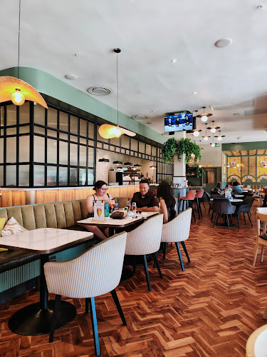 Comentarii opinii despre Doppio Zero Boardwalk