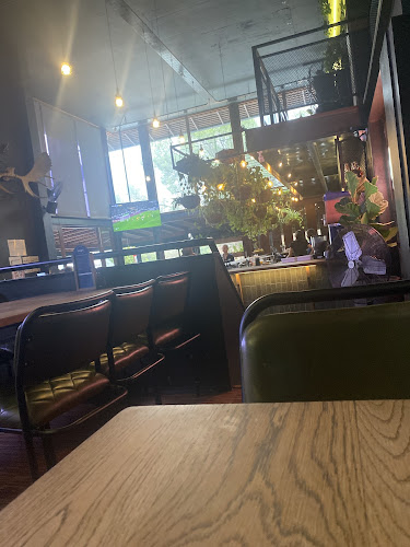 Hudsons - The Burger Joint (Parkhurst)