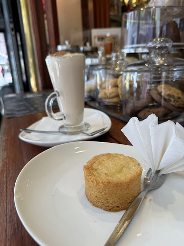 Comentarii opinii despre Langham House Coffees