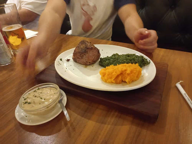 Shop 8, Cnr 3rd &, Parktown Quarter, 7th Ave, Parktown North, Johannesburg, 2193