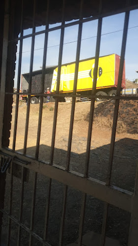 Comentarii opinii despre Family Bottle Store