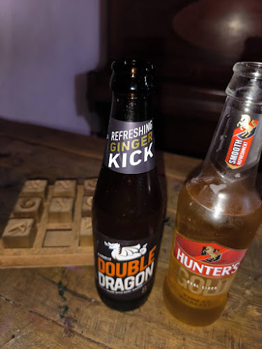 Comentarii opinii despre Casa Woodstock Bar