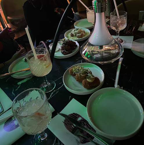 Opinii despre HUSH MONEY în Johannesburg - Hospitality and gastronomy
